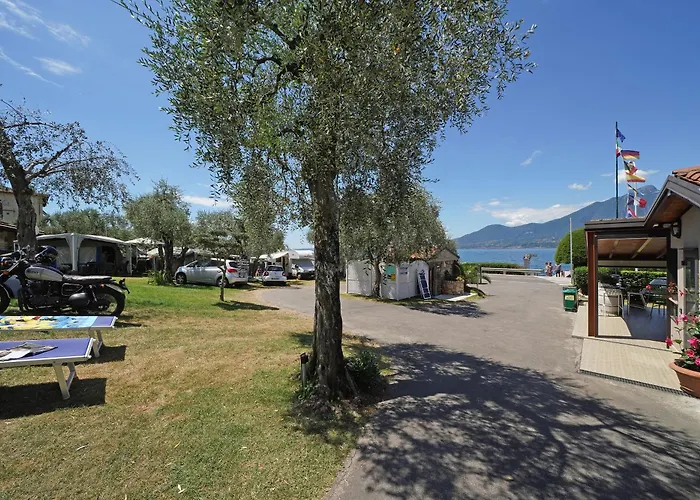 D' Oro Torri * トッリ・デル・ベーナコ