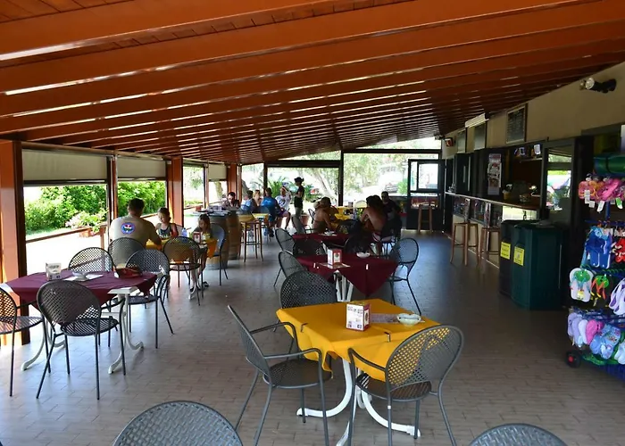 キャンプ場 D' Oro Torri トッリ・デル・ベーナコ