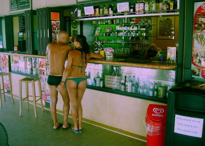 キャンプ場 D' Oro Torri トッリ・デル・ベーナコ