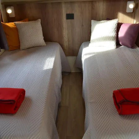 Kamp alanı D' Oro Torri Torri Del Benaco