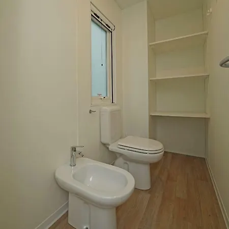 D' Oro Torri Torri Del Benaco