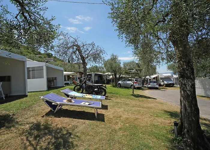 Campingplatz D' Oro Torri *